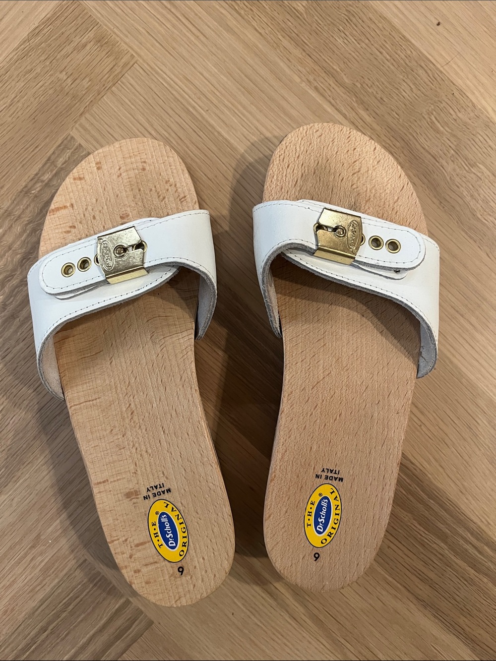 Dr. Scholl’s 6